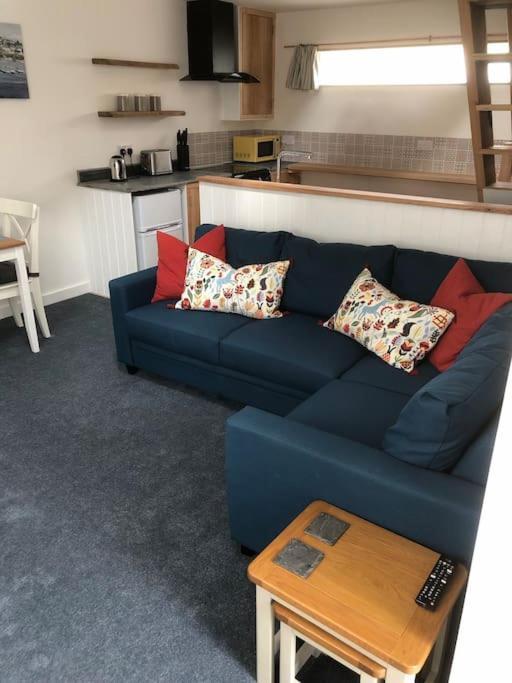 Cosy Rustic Annex In Quiet Cornwall Village Saint Wenn Eksteriør billede